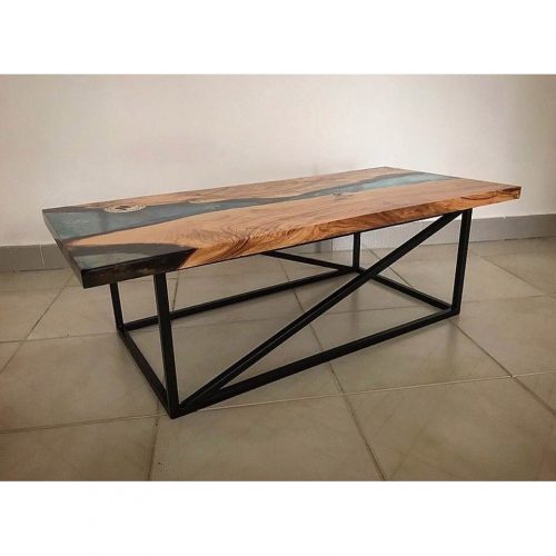 tavolino basso in ferro e resina trasparente in legno d'ulivo secolare